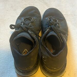 Lebron witness basketball shoes. Men’s size 10.5